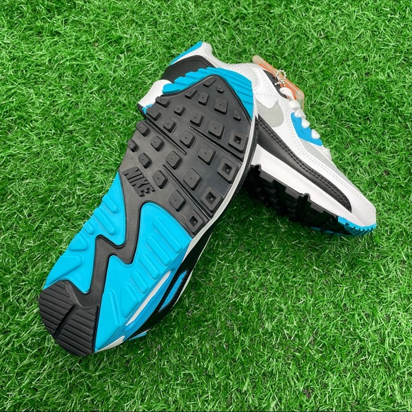 Nike Air Max 90 - Picture 6 of 6